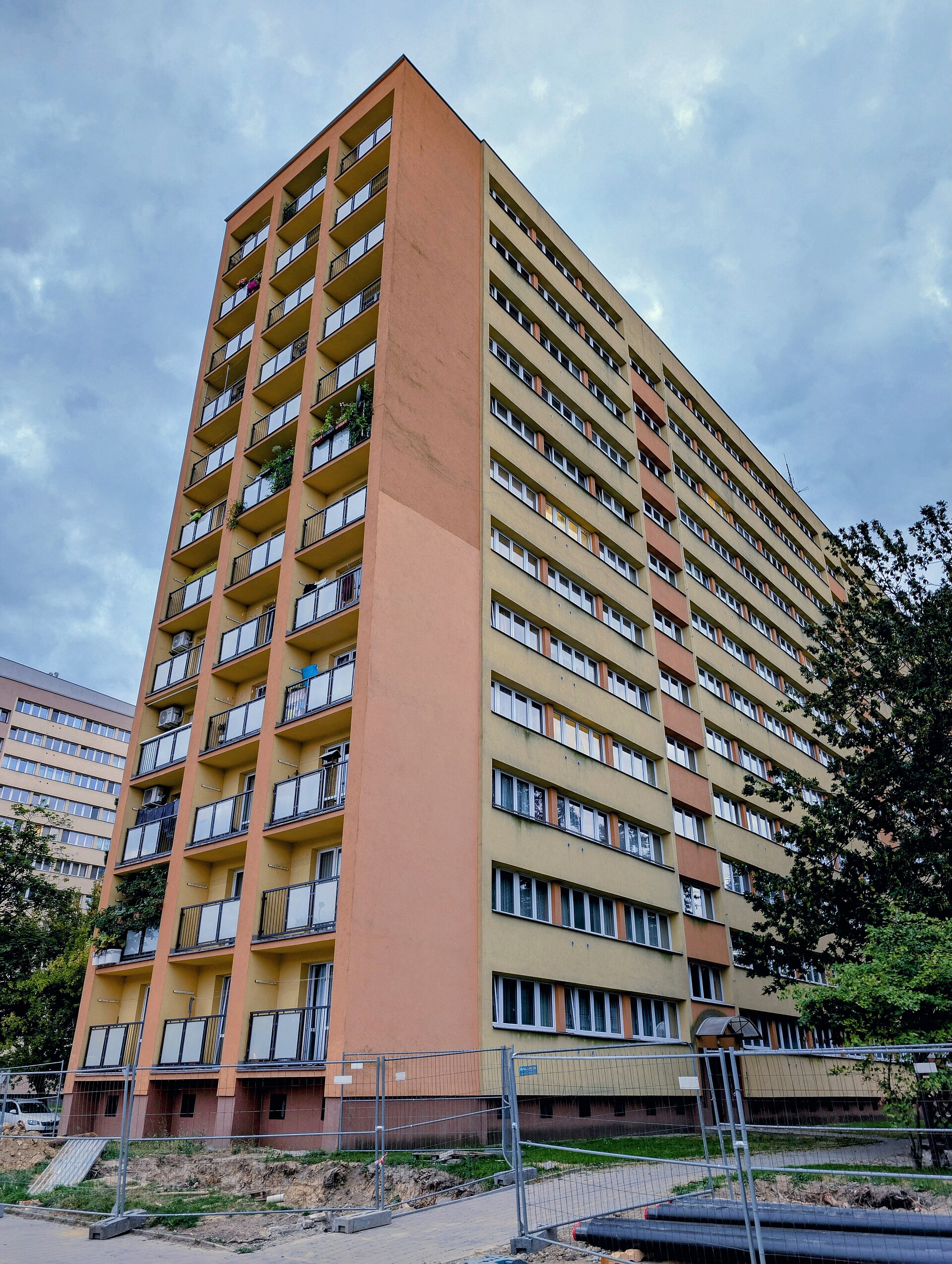 G57-OS — panelový dům