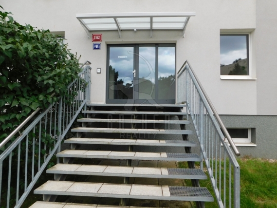 3+1 · 65 m² · Rakovského, Modřany, Praha