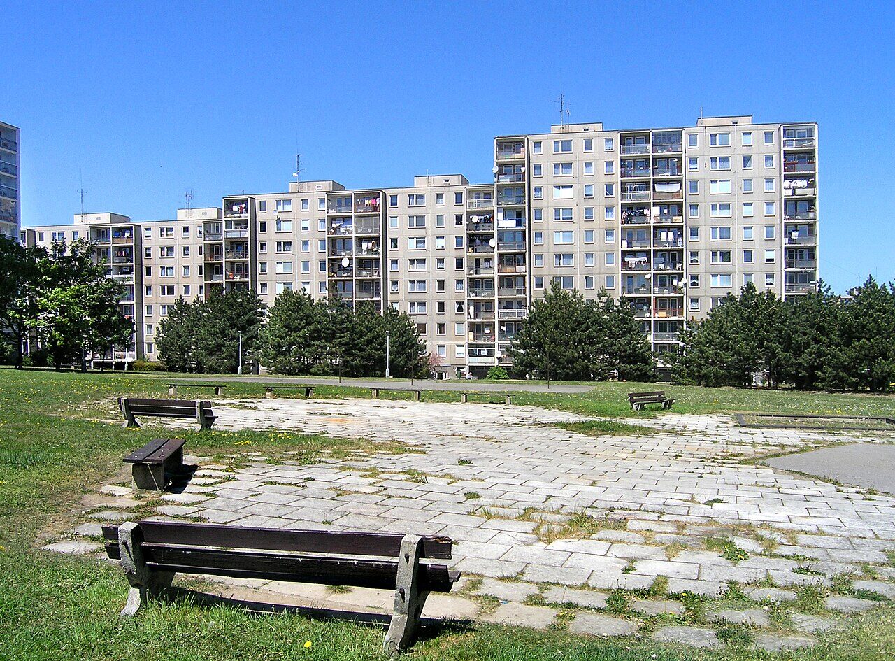 Larsen-Nielsen — panelový dům