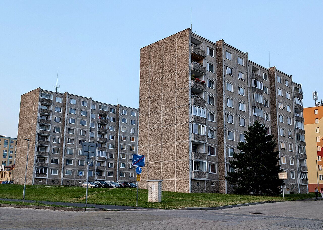 T06B-KV — panelový dům
