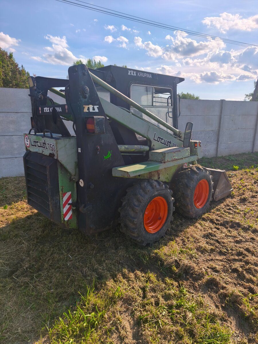 Prodej stavebního stroje Válec Locust 750 (unc), Znojmo.