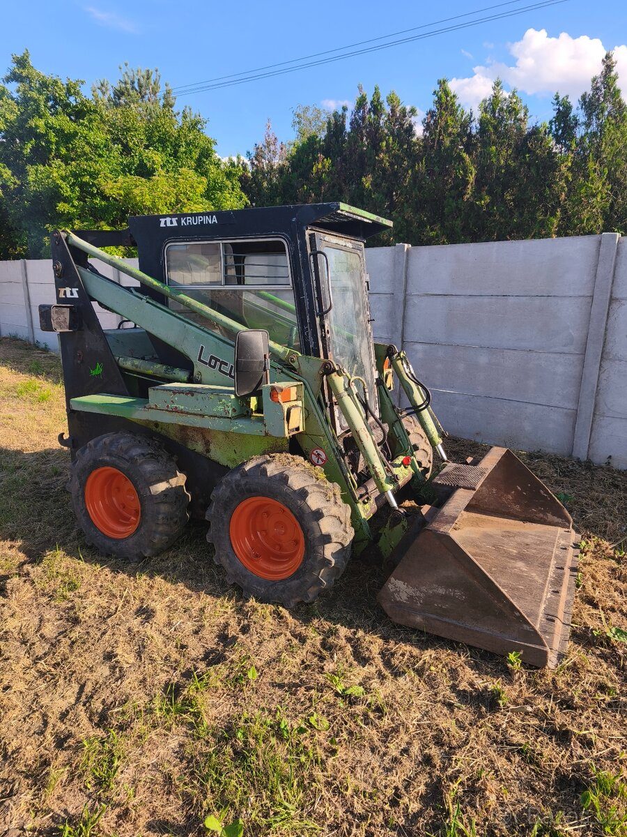 Prodej stavebního stroje Válec Locust 750 (unc), Znojmo.
