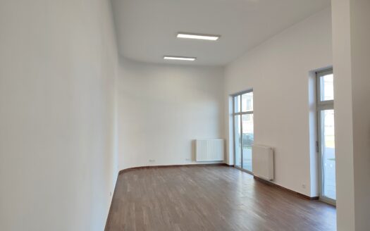 Pronájem obchodu 74 m²U Sportovní školy, Pardubice