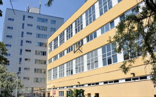 Pronájem kanceláře 68 m²Jankovcova, Praha