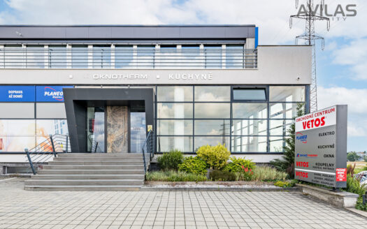 Pronájem obchodu 100 m²Pomněnice, Benešov