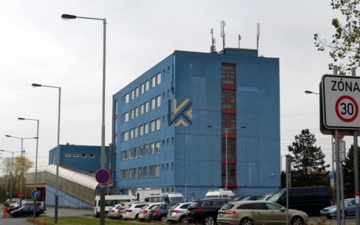 Pronájem kanceláře 111 m²Kaplanova, Praha