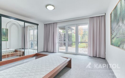 Prodej Domy Rodinné domy Praha Brunnerova 177 m²