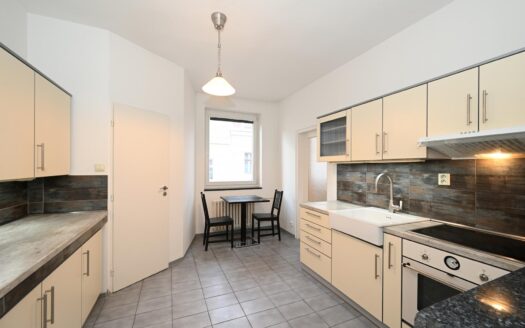 Pronájem Byty 3+1 Praha Kroftova 98 m²