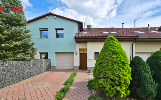 Prodej Domy Rodinné domy Praha Hořejšího 125 m²