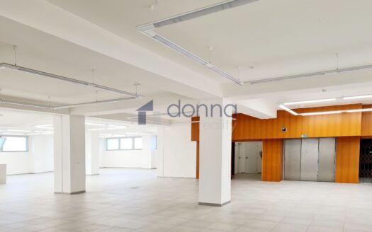Pronájem Komerční Obchody Praha Na Poříčí 600 m²