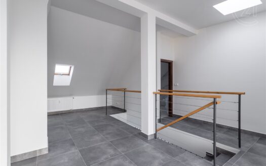 Prodej bytu 3+kk, 108 m² – Praha, Nové Město, ulice Legerova