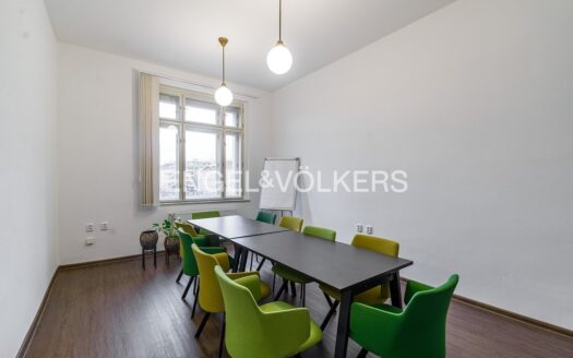 Pronájem Komerční Kanceláře Praha Vinohradská 224 m²