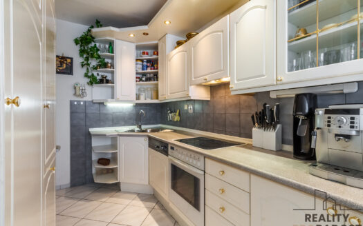 Prodej Byty 4+1 Praha 93 m²