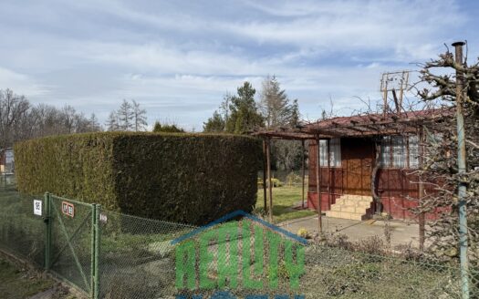 Pronájem Domy Chaty Praha Na Pučálce 28 m²