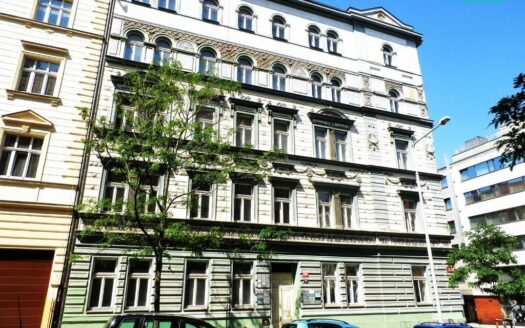 Pronájem Komerční Kanceláře Praha Domažlická 21 m²