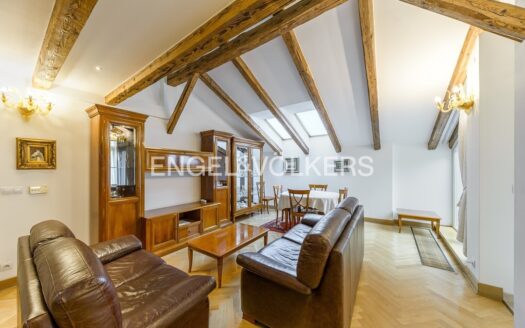 Pronájem bytu 3+kk, 104 m² – Praha, Vinohrady, ulice Italská