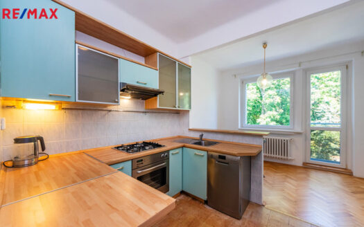 Pronájem Byty 2+1 Praha Na Petynce 63 m²