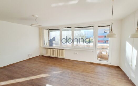 Pronájem Byty 3+kk Praha Hennerova 72 m²