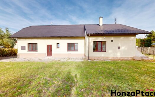 Prodej   Praha U Jednoty 140 m²