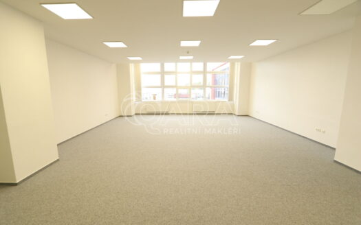Pronájem Komerční Kanceláře Praha Prusíkova 82 m²