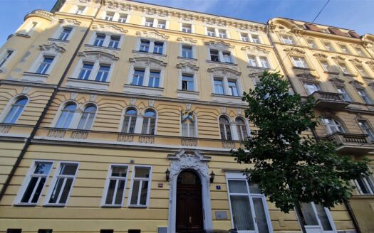 Pronájem Komerční Kanceláře Praha Čermákova 170 m²