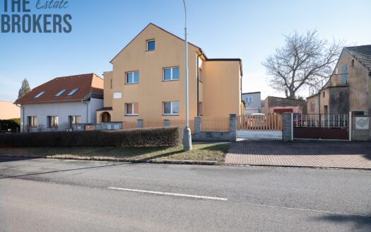 Prodej Domy Rodinné domy Praha Všetatská 172 m²