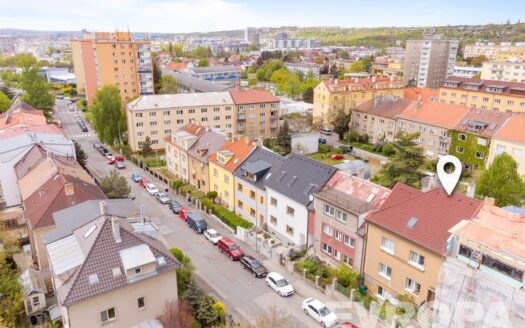 Prodej Byty 4+1 Praha Klánovická 104 m²