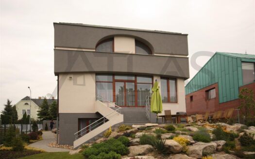 Pronájem Domy Rodinné domy Praha 400 m²