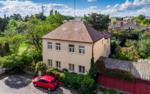 Prodej Domy Rodinné domy Praha 280 m²
