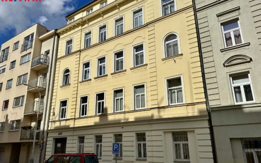 Prodej Domy Činžovní domy Praha Na Neklance 736 m²