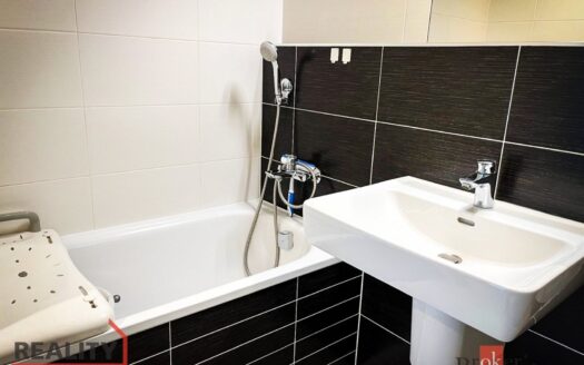 Pronájem bytu 2+kk, 61 m² – Praha, Stodůlky, ulice Klementova