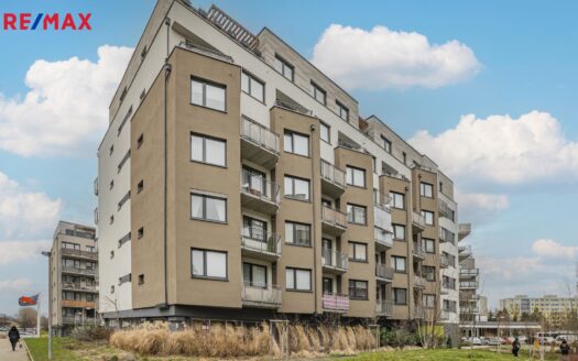 Prodej Komerční Skladové prostory Praha Makedonská 4 m²