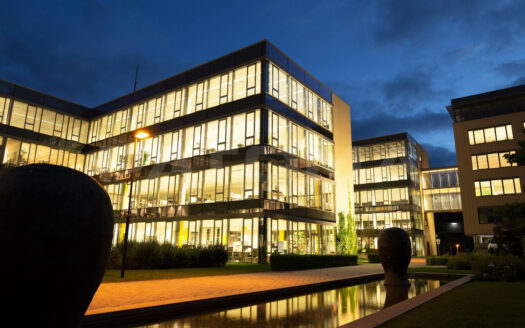 Pronájem Komerční Kanceláře Praha Radlická 436 m²