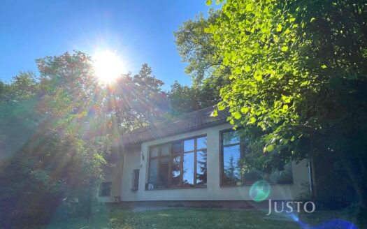 Prodej Domy Rodinné domy Praha Nad konečnou 250 m²