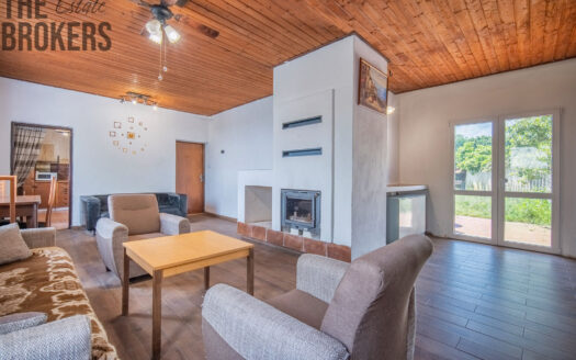 Prodej Domy Rodinné domy Praha Rohenická 143 m²