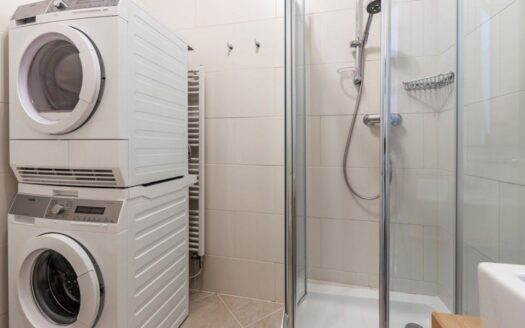 Pronájem bytu 3+kk, 106 m² – Praha, Vinohrady, ulice Italská