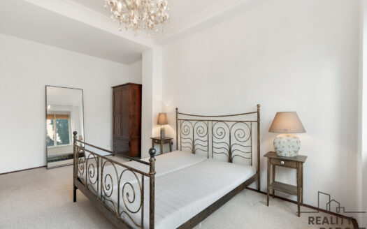 Pronájem bytu 3+1, 133 m² – Praha, Holešovice, ulice Kostelní