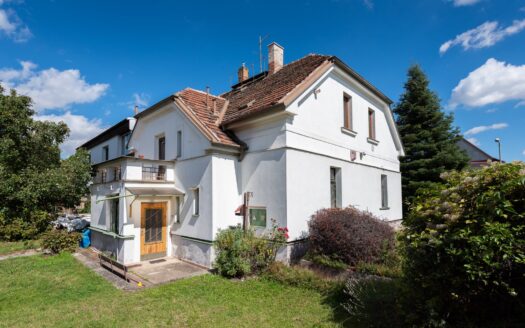 Prodej Domy Rodinné domy Praha Přemyšlenská 110 m²