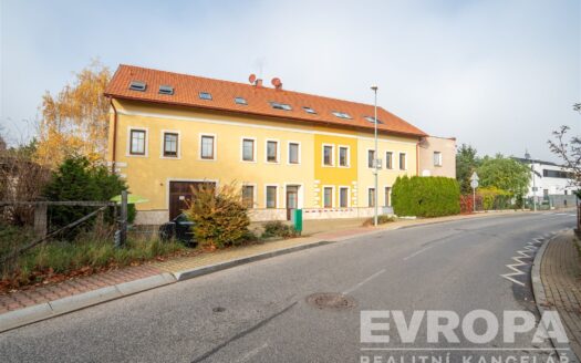 Prodej Komerční Ostatní komerční prostory Praha 958 m²