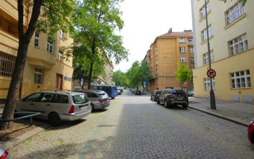 Pronajem bytu 1+1 Praha Hájkova 30 m²