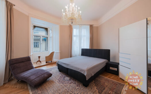 Pronájem Byty 4+1 Praha Široká 135 m²
