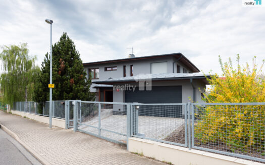 Prodej Domy Rodinné domy Praha K Hájku 432 m²