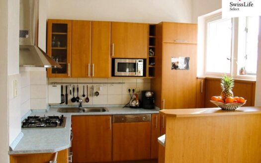 Prodej Domy Rodinné domy Praha Ke Džbánu 290 m²