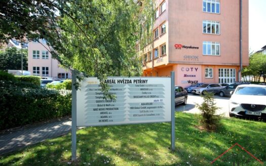 Pronájem Komerční Kanceláře Praha Na okraji 650 m²