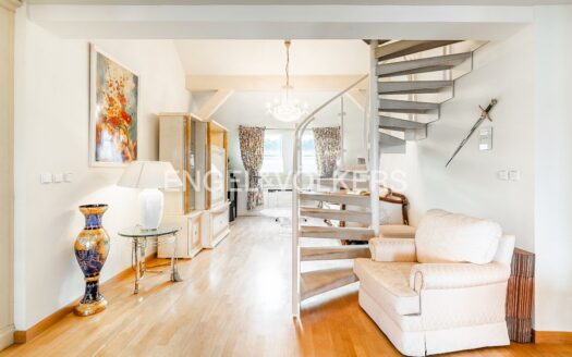 Pronájem Byty 3+kk Praha Sokolovská 125 m²