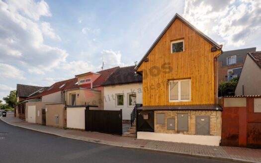 Prodej Domy Rodinné domy Praha V kuťatech 70 m²