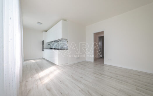 Prodej Byty 3+kk Praha Střimelická 72 m²