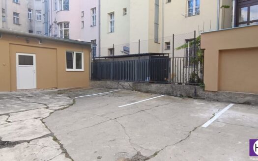 Prodej Garážová stání, 13 m² – Praha, Žižkov, ulice Žižkov