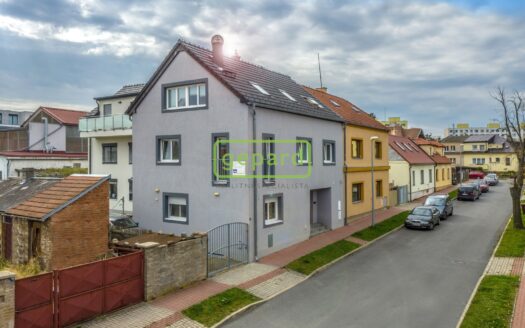 Prodej Domy Rodinné domy Praha Hekova 478 m²
