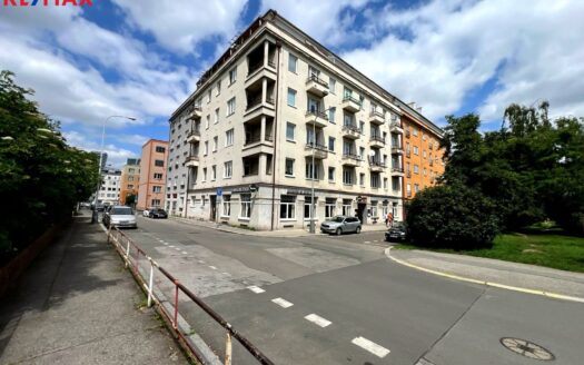 Prodej Byty 2+1 Praha Pacovská 48 m²